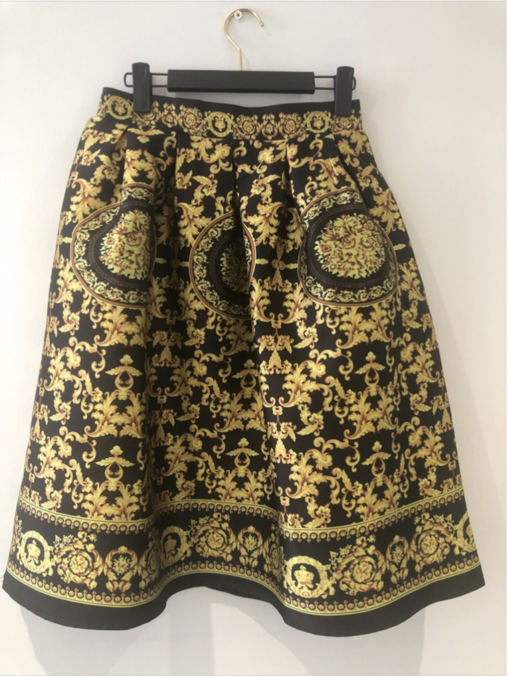 skirt style Medusa Size S/M/ L Black and Yellow